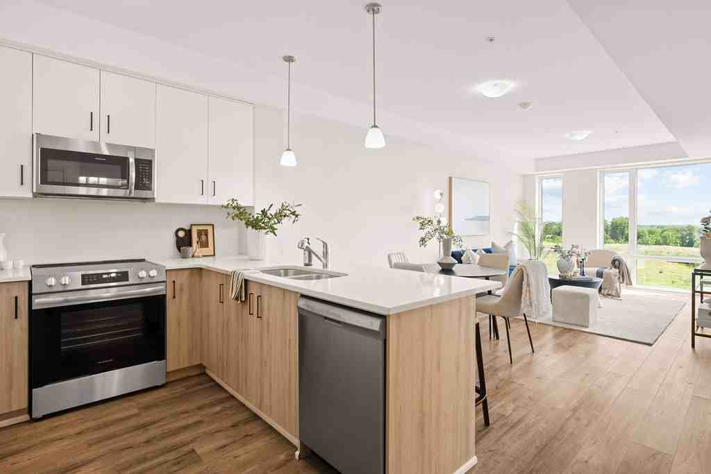 Sunningdale Heights - Photo 7 of 50