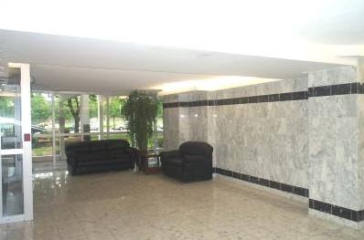 Rosslyn Residences - Photo 7 of 9