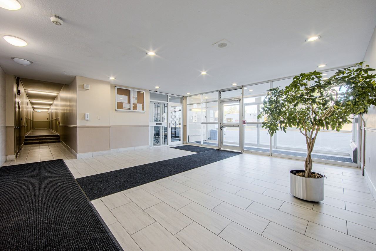 2775 Jane Street - Photo 7 of 9