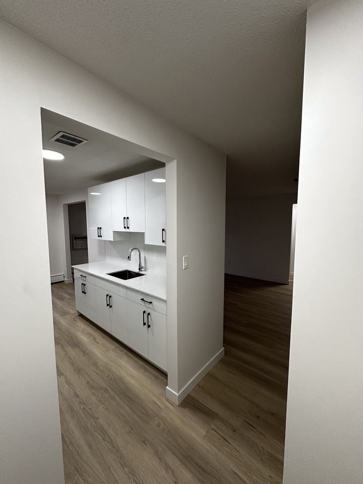 Alderview - Photo 2 of 21