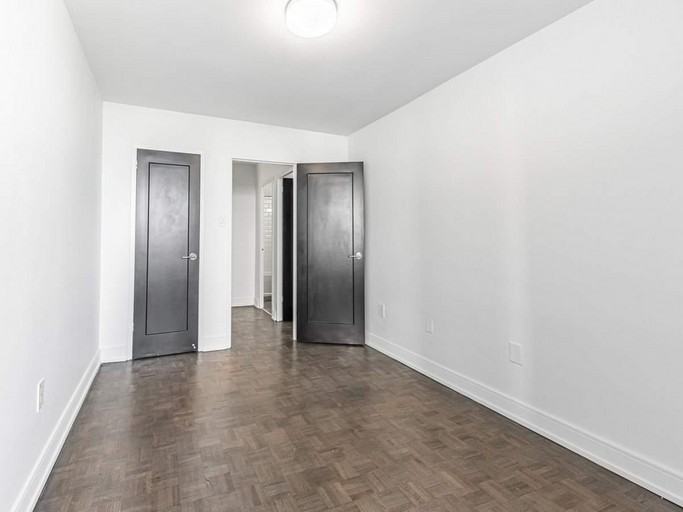 7 Jackes Avenue - Photo 5 of 10