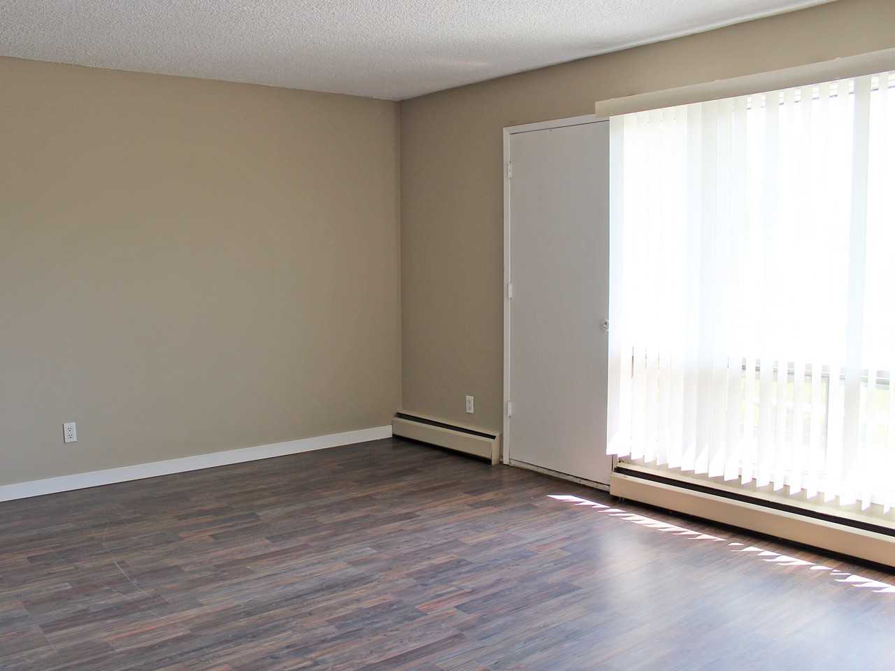 Taurus Apartments - Photo 5 of 8