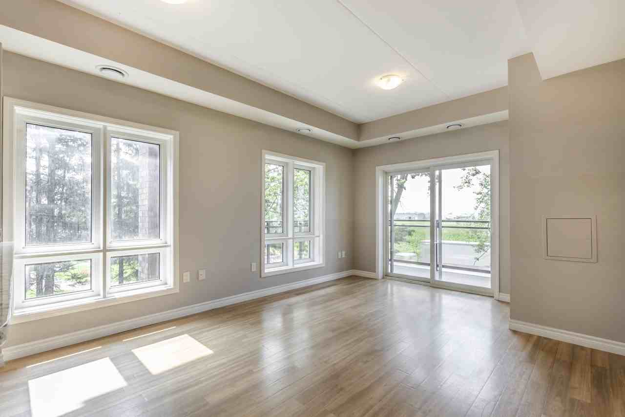 Perth Mills - Photo 5 of 20