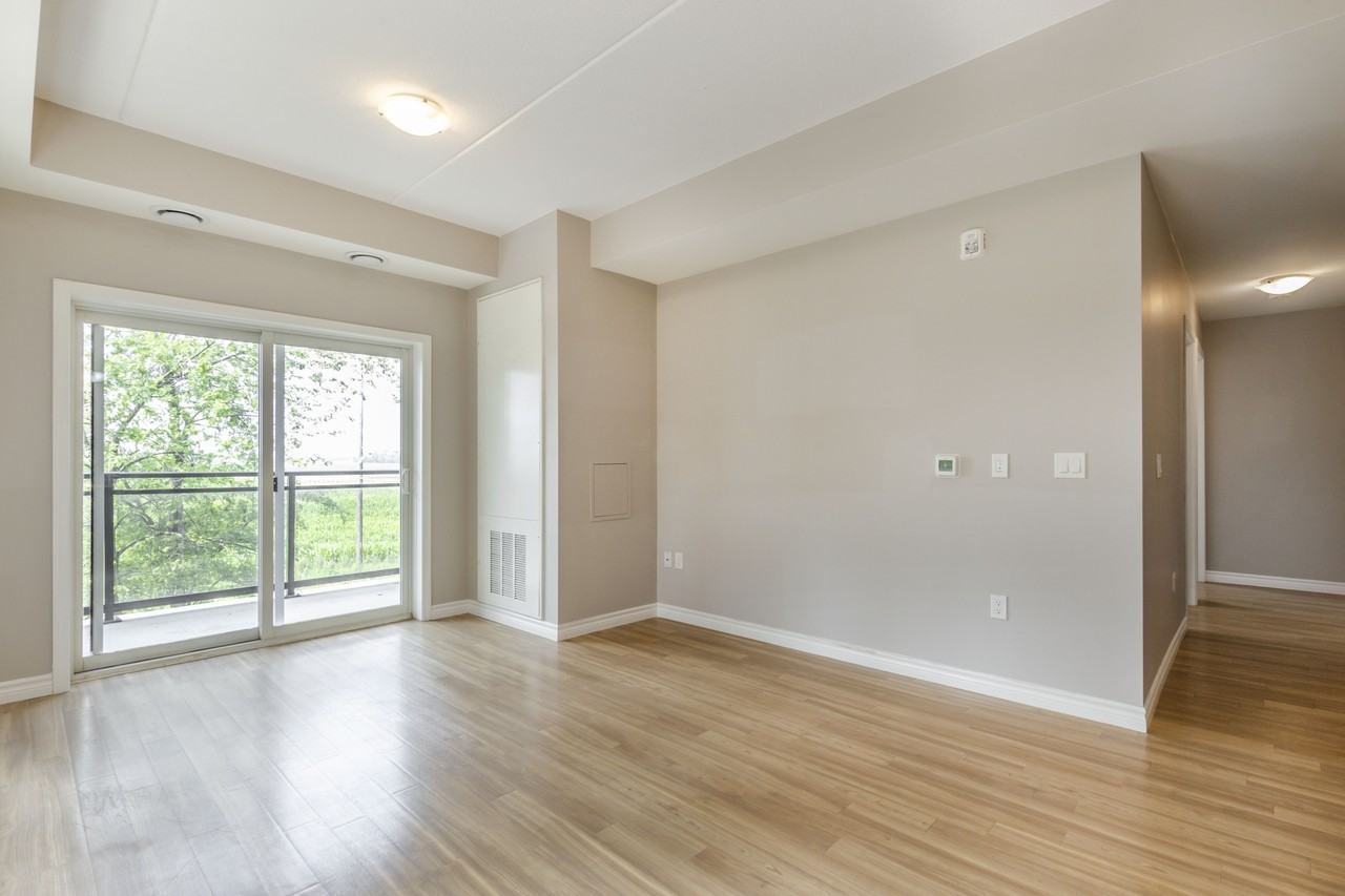 Perth Mills - Photo 7 of 20