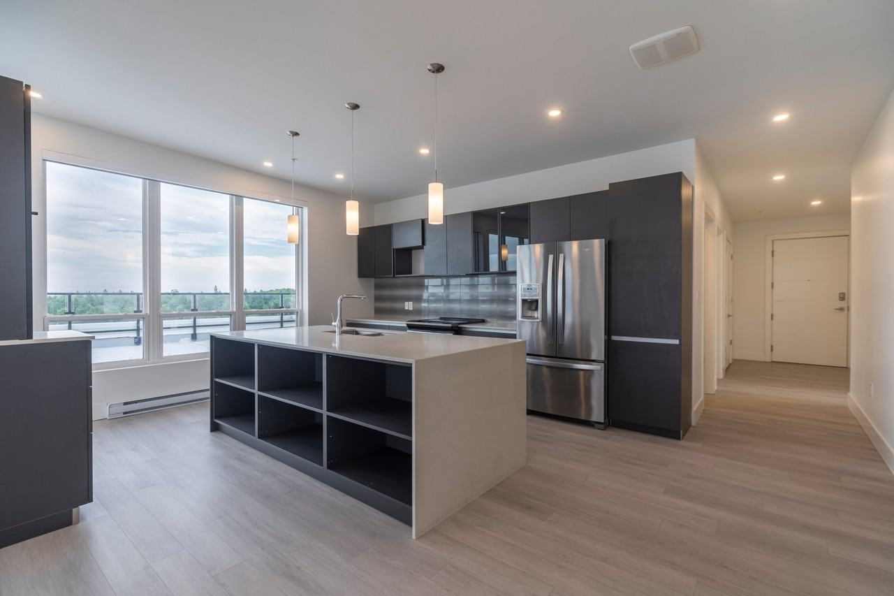 172NORTH - Photo 4 of 50