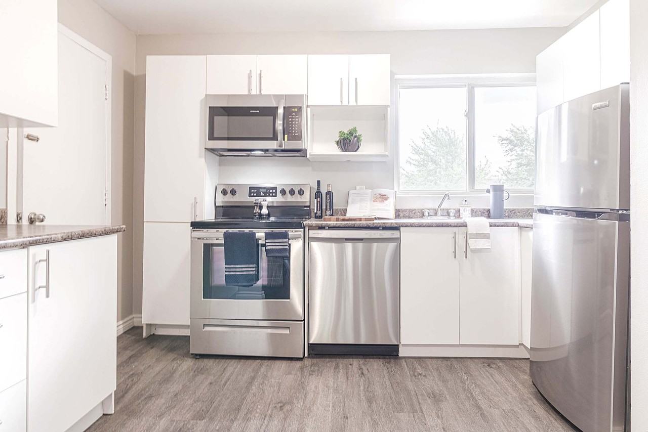 Keatings Place - Photo 6 of 10