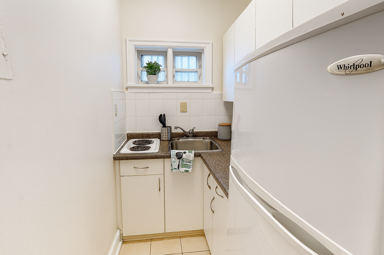 149 MacLaren - Photo 2 of 22