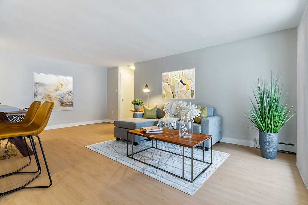 Castlegrove Apartments - Photo 4 of 21