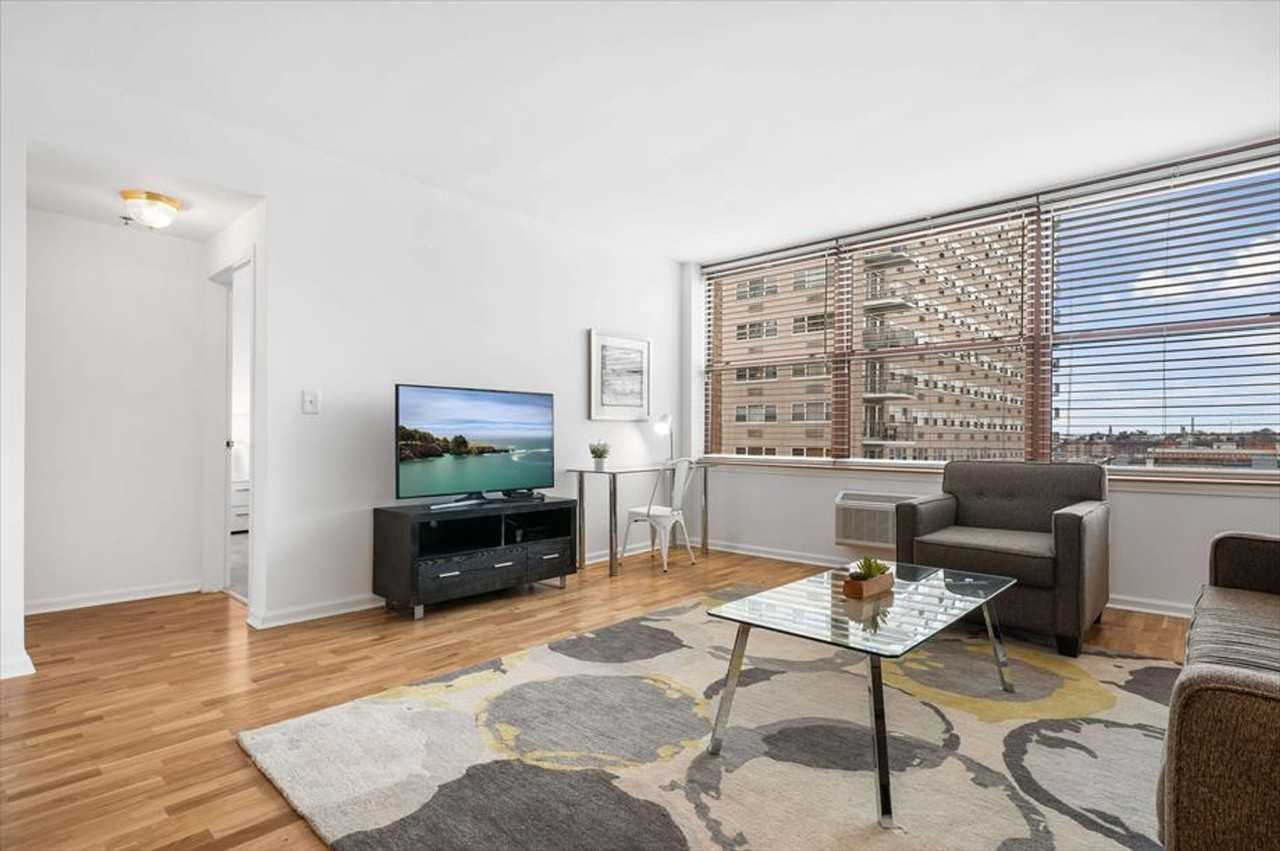 330 River St #1221067P - Photo 3 of 29