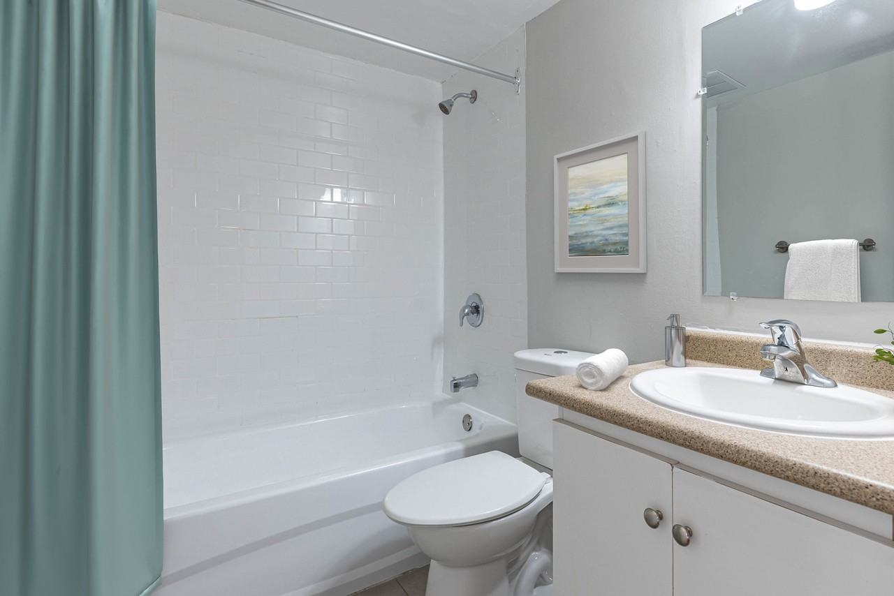 Main Place - Photo 7 of 28