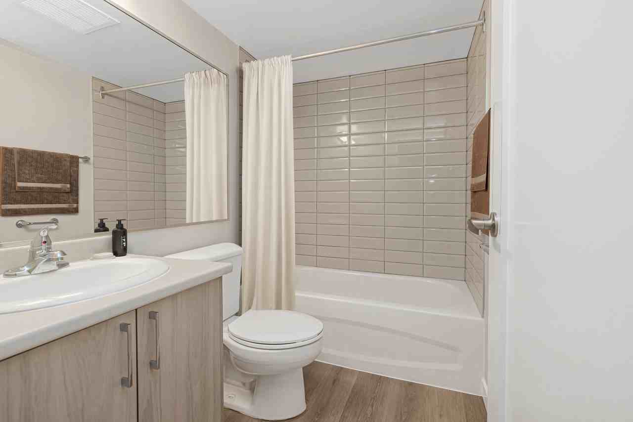 Glen Terrace Apartments - Photo 7 of 50