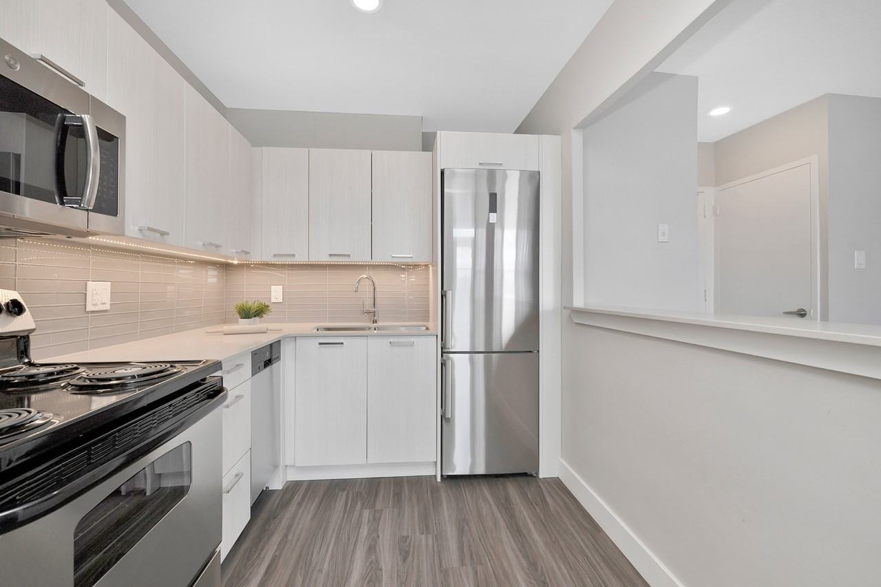 Bridgewood Place - Photo 3 of 50