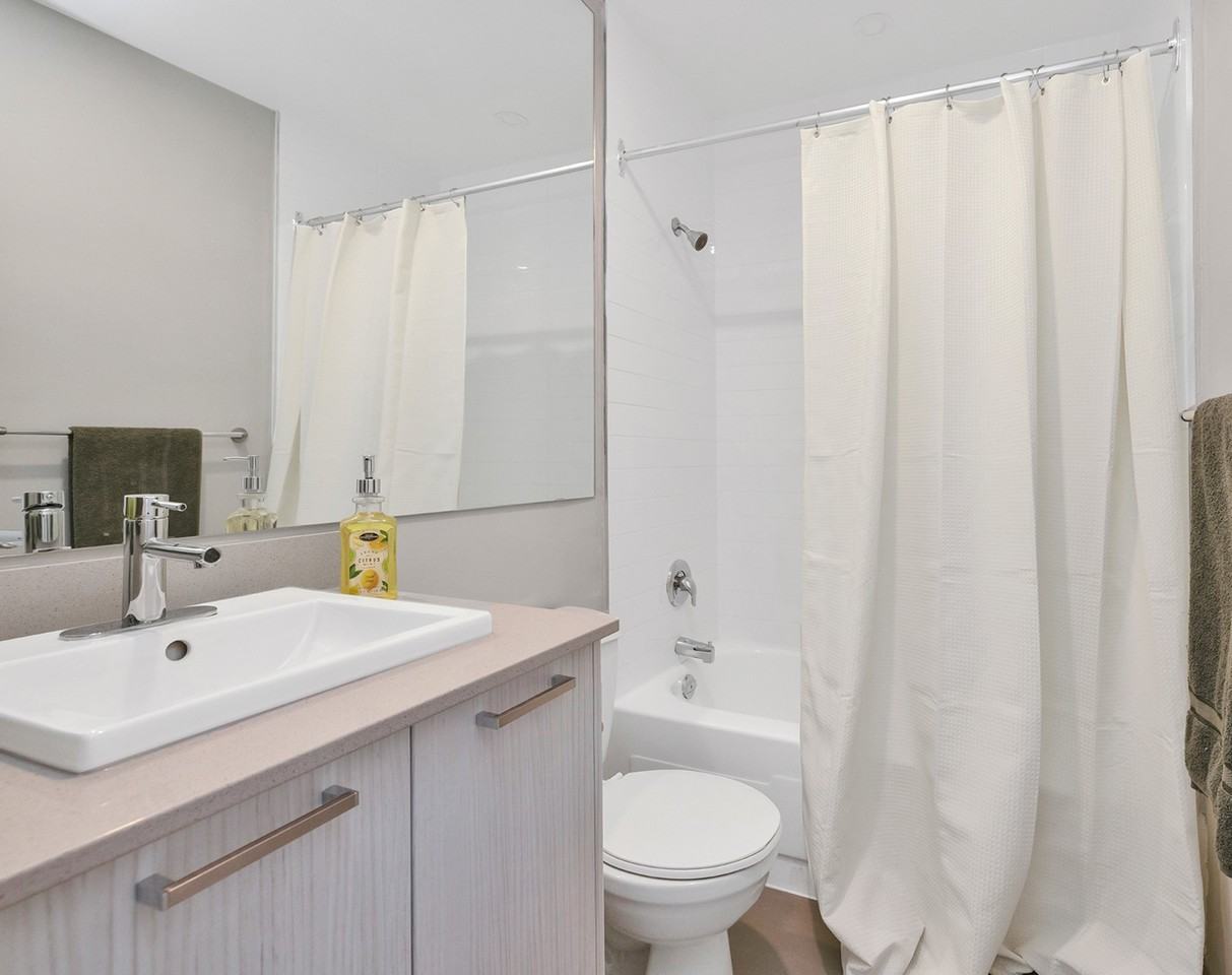 Bridgewood Place - Photo 7 of 50