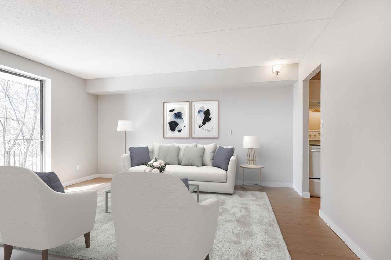 Trinity Apartments - Photo 4 of 31