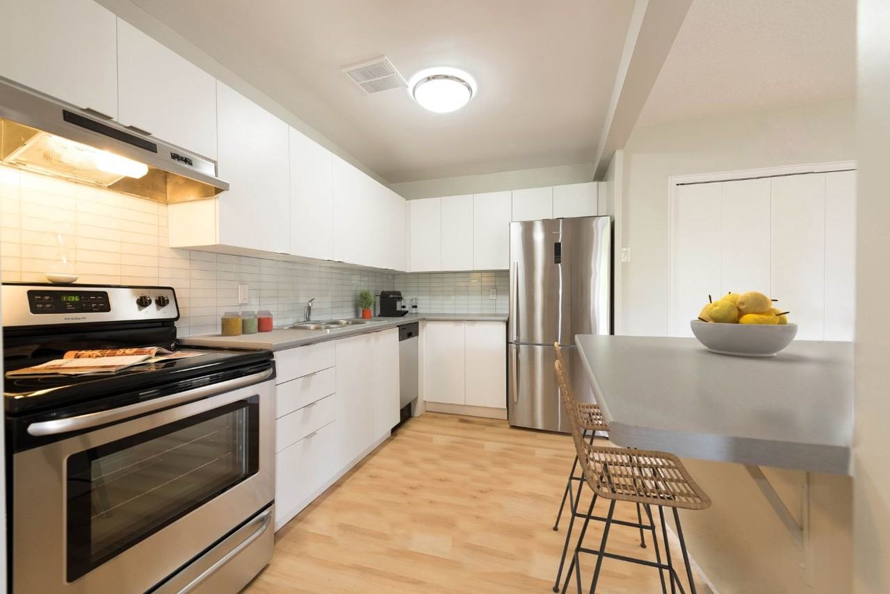 Anchorage Apartments - Photo 3 of 12