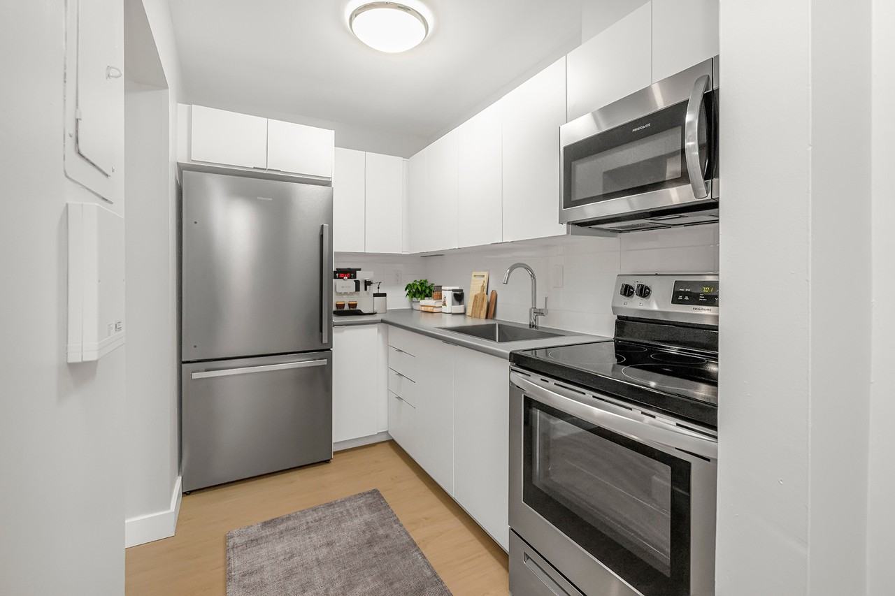 Riverside Tower - Photo 2 of 19