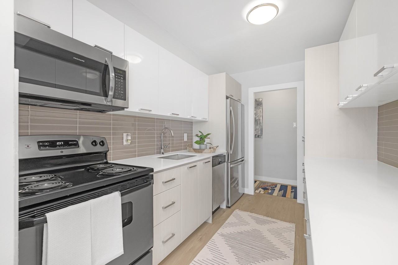 Fairview Tower - Photo 2 of 23