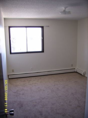 Ruby Plaza - Photo 3 of 5