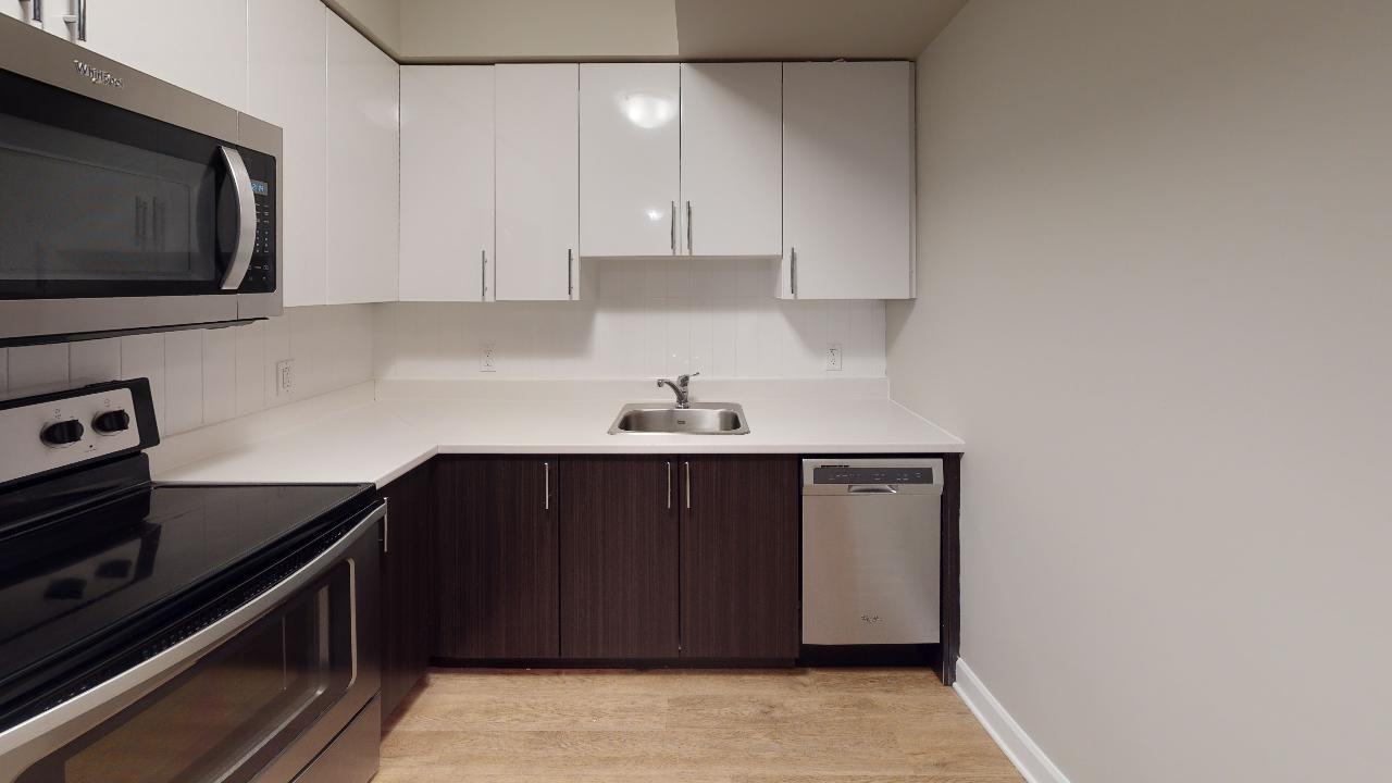 Arbor Village - 1073 Hollington - Photo 4 of 24