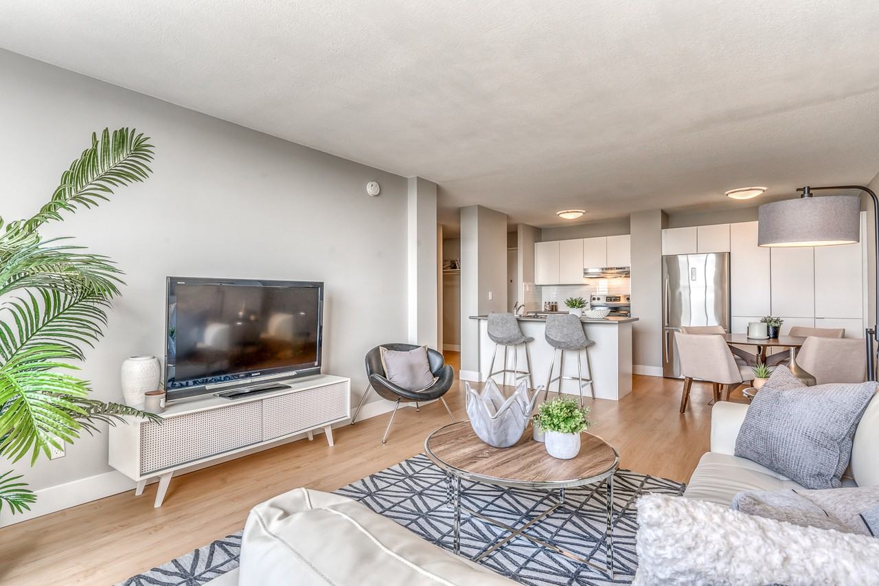 Capilano Tower - Photo 2 of 25