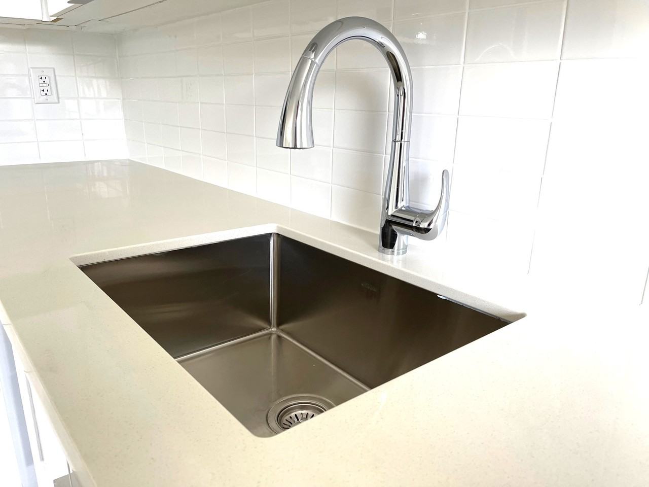 3 Thirteenth Street - Photo 4 of 7