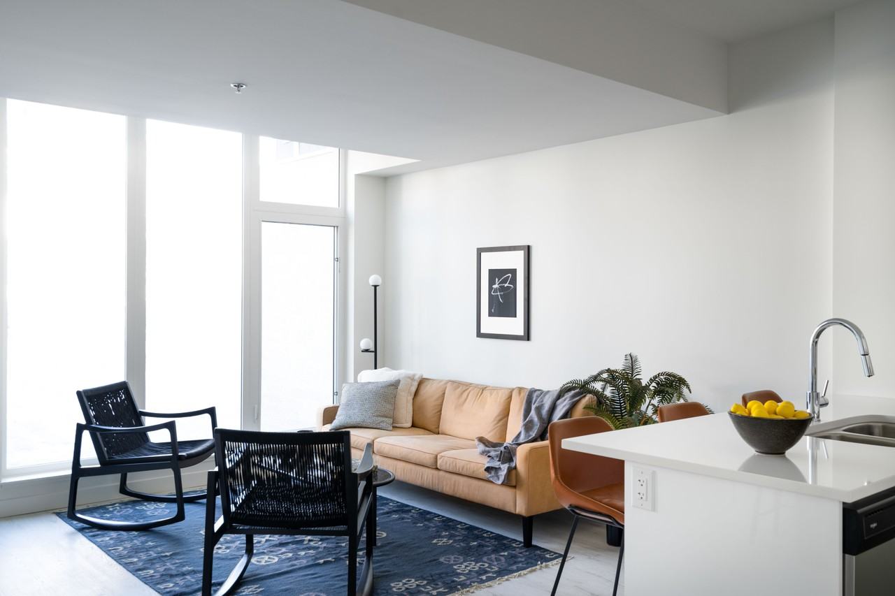 606 Stradbrook - Photo 7 of 24