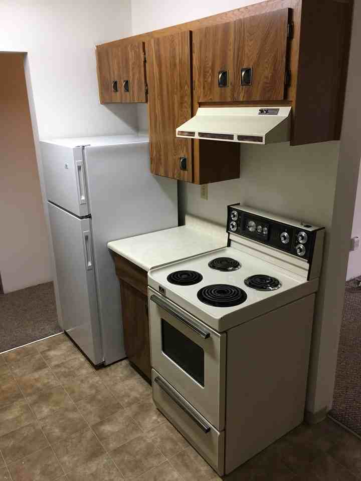 Mountain Ridge Apartments - Photo 5 of 12