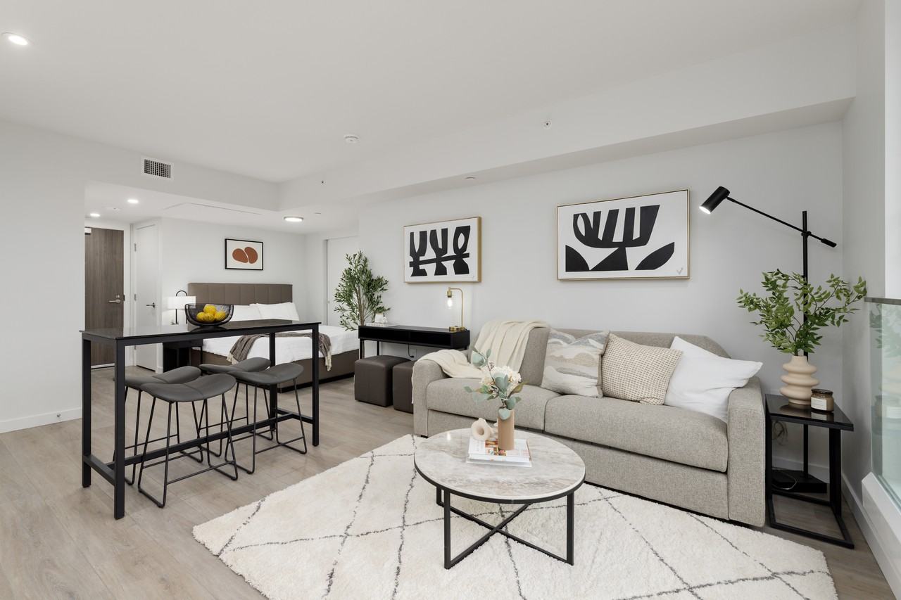 Richards & Pender - Photo 3 of 10