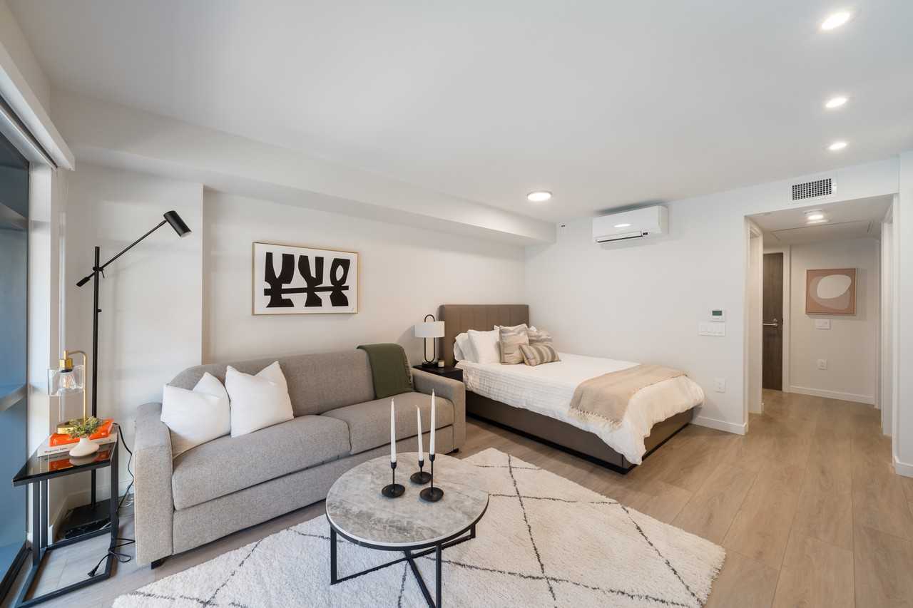 Richards & Pender - Photo 6 of 10