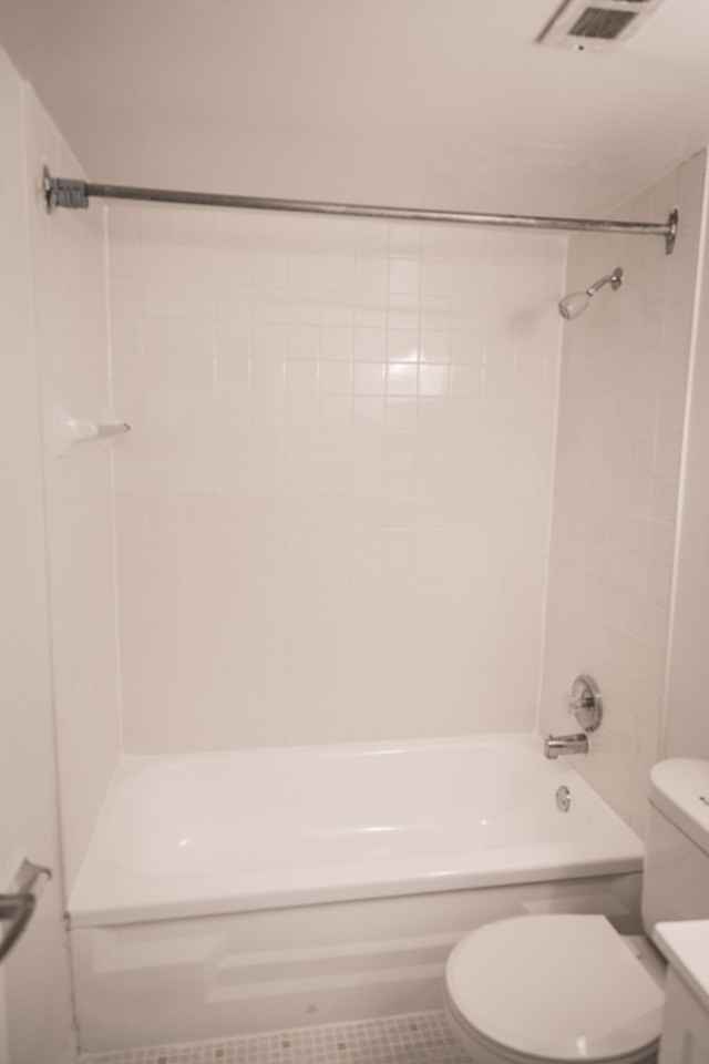 Apartment for rent at 22 Willowridge Road - Photo 7 of 14