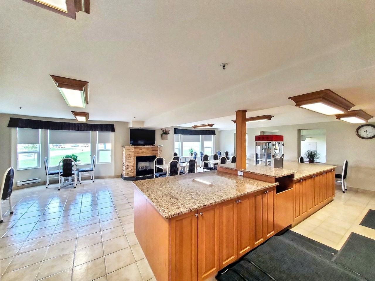 Western Long Stay - Photo 2 of 29