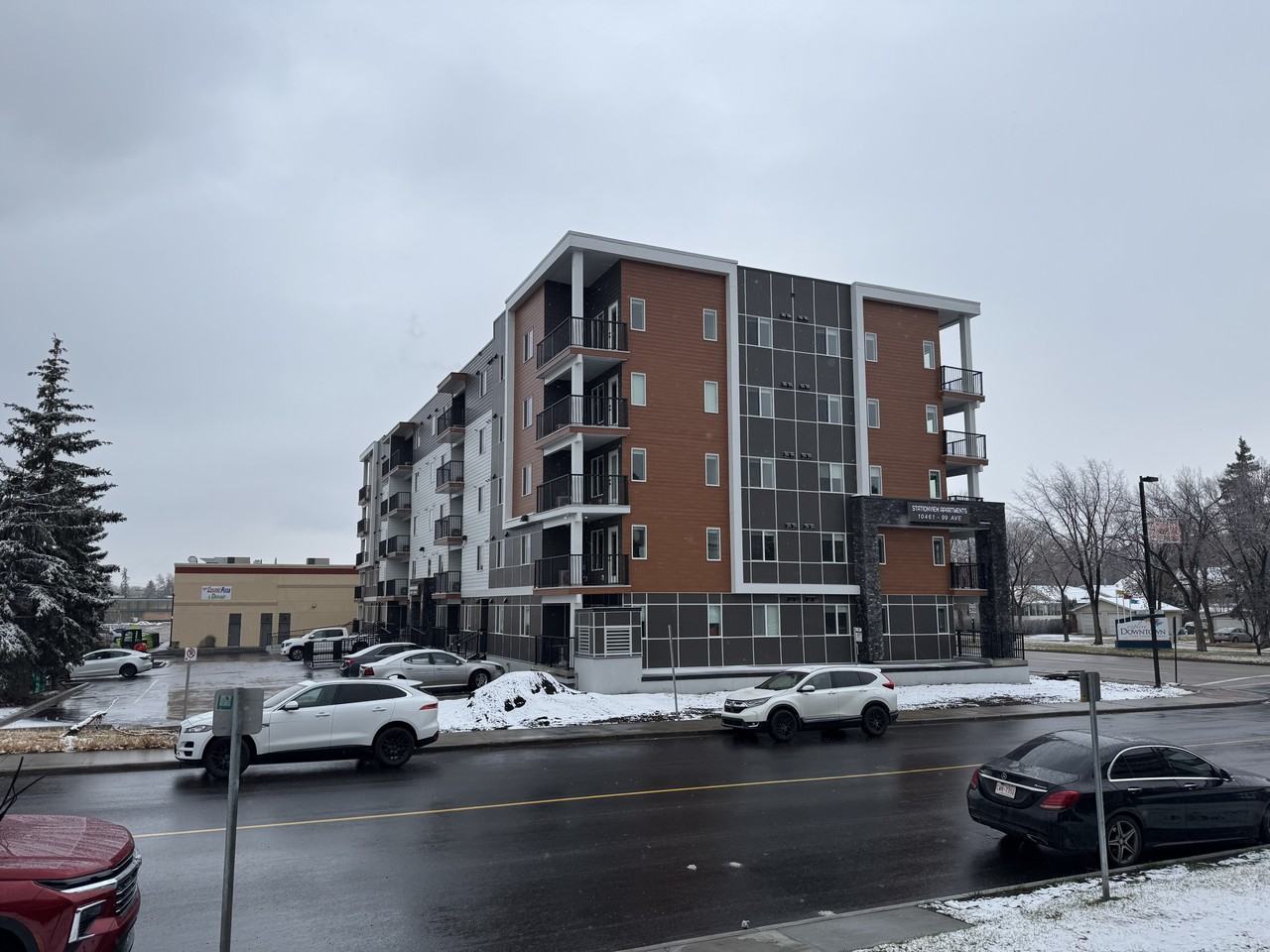 Station View Apartments - Photo 4 of 9