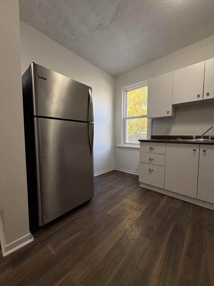 65 Adeline Street - Photo 3 of 17