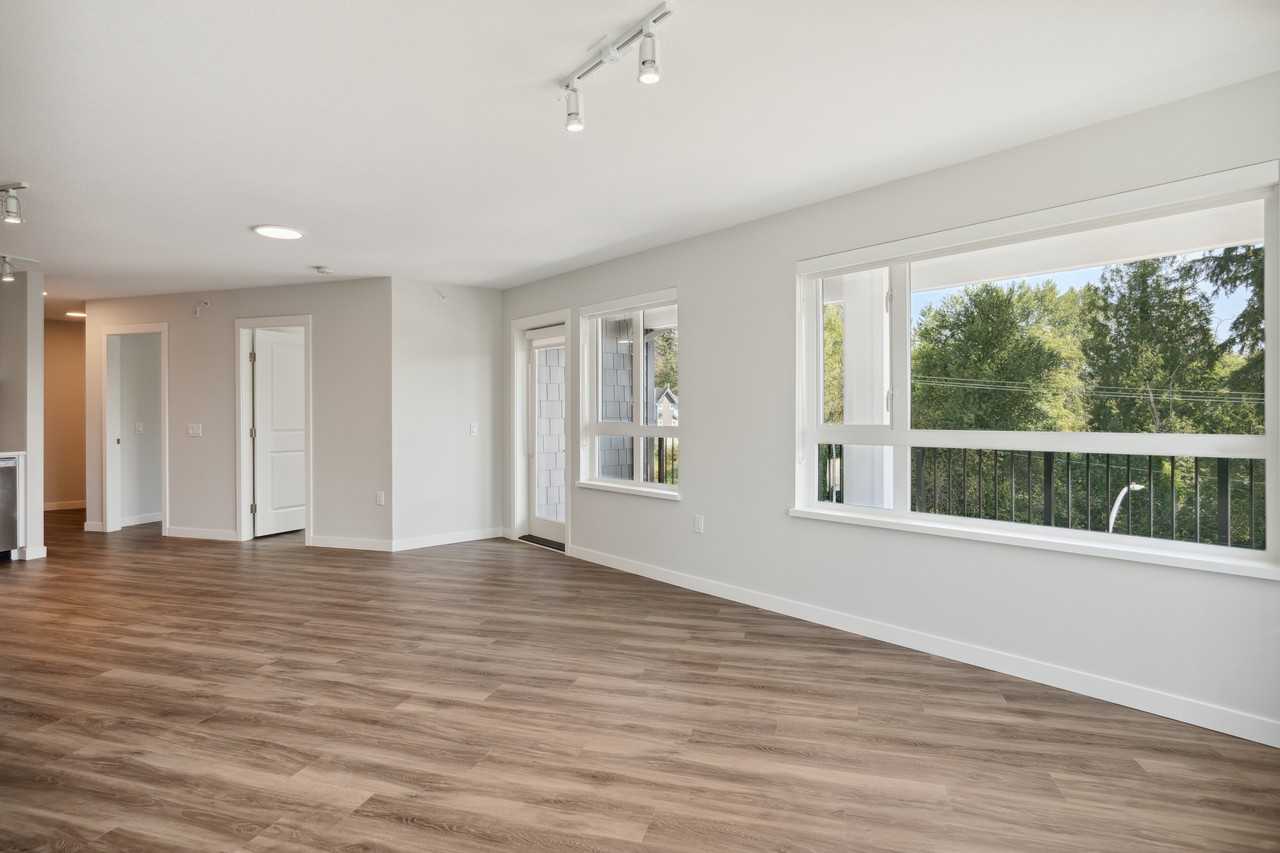 Crestwood Rental Homes - Photo 5 of 50