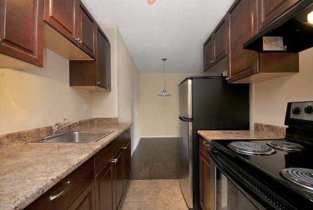 Westminster Court - Photo 5 of 12