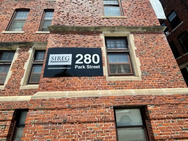 280 Park Street West - Photo 2 of 5