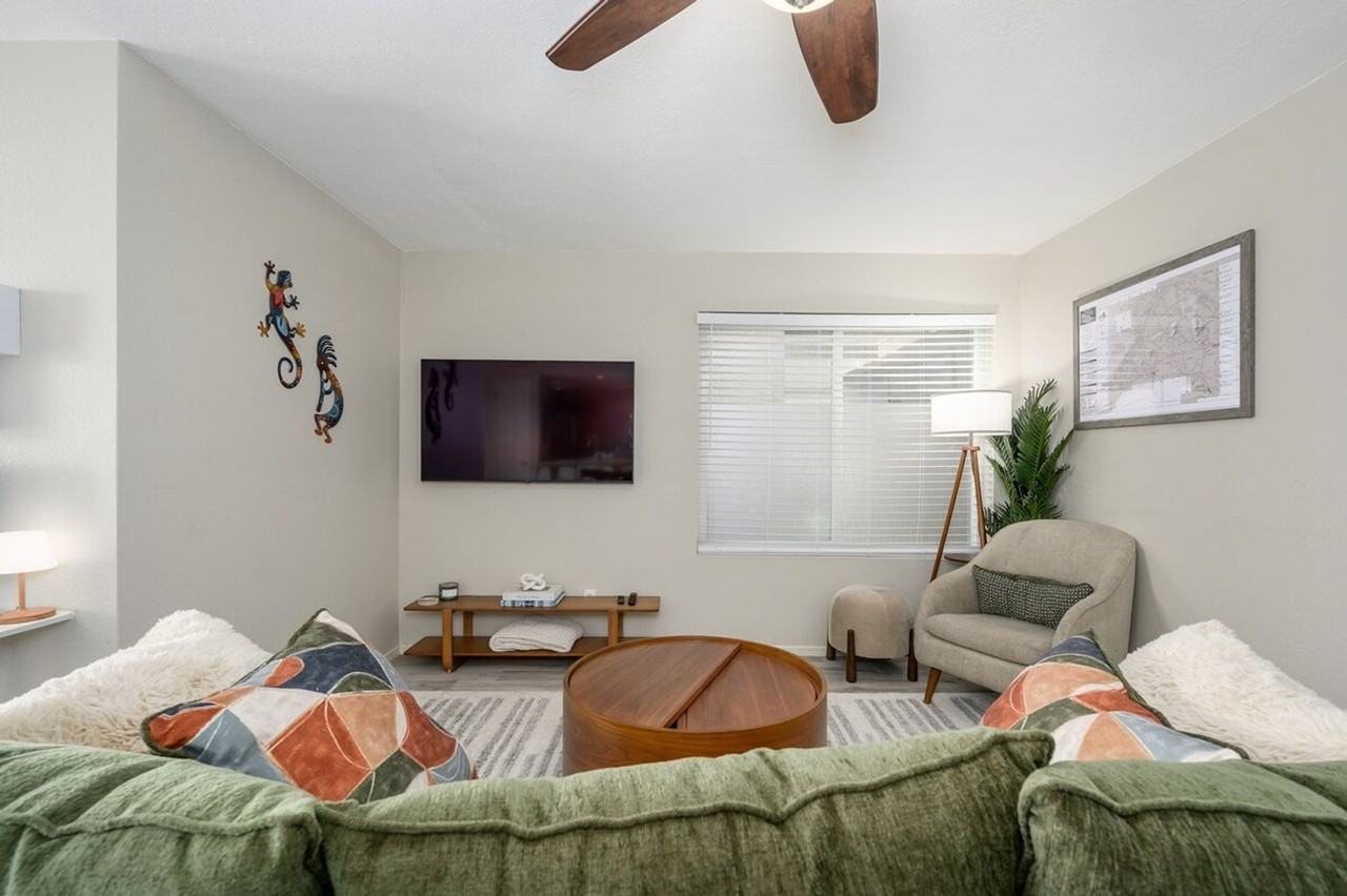 4850 E Desert Cove Ave #1281446P - Photo 3 of 38