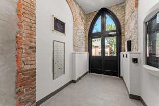 Faculty47 - Photo 1 of 1