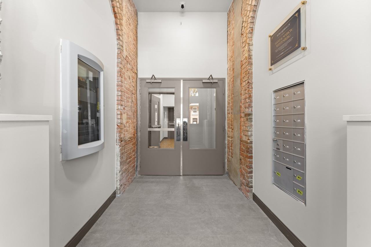 Faculty47 - Photo 2 of 34