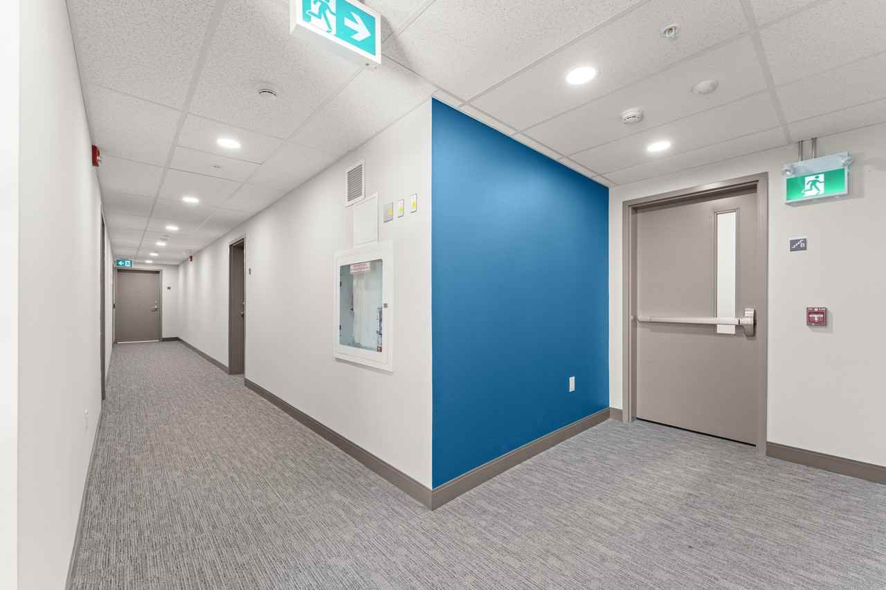 Faculty47 - Photo 5 of 34