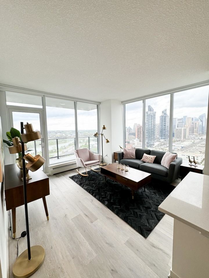 The Hat 14 - Photo 6 of 50