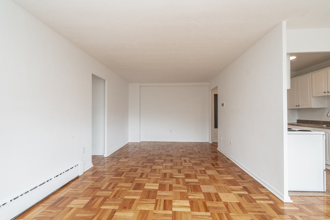 5 Mallory Gardens - Photo 5 of 50