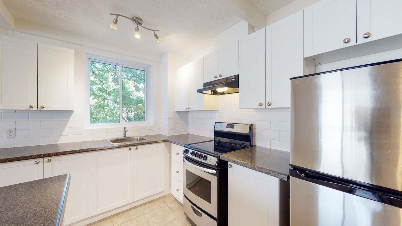 10 Burnside Ave. - Photo 2 of 47