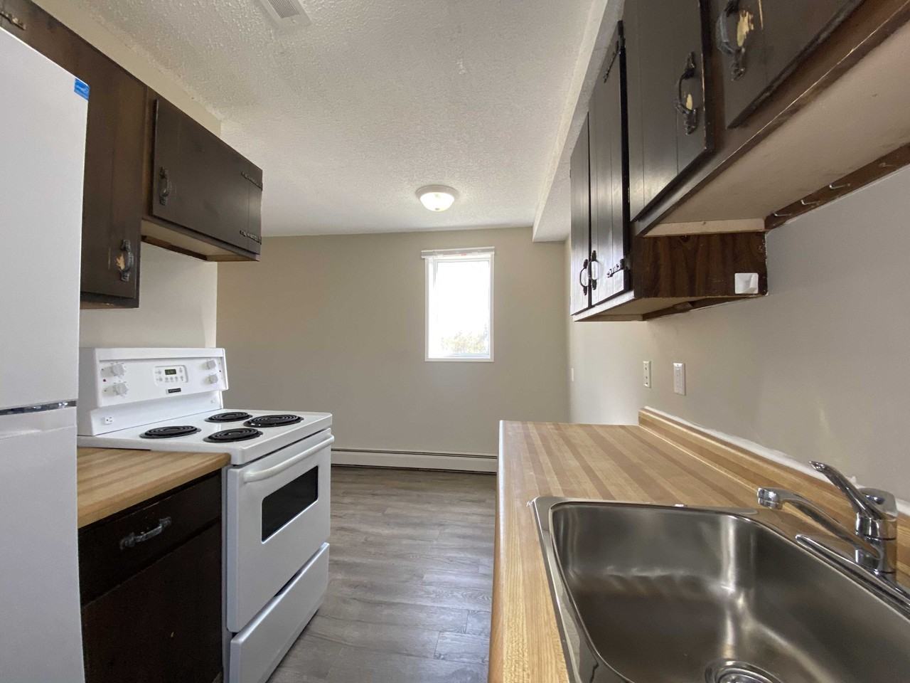 Lawson Place - Photo 5 of 6