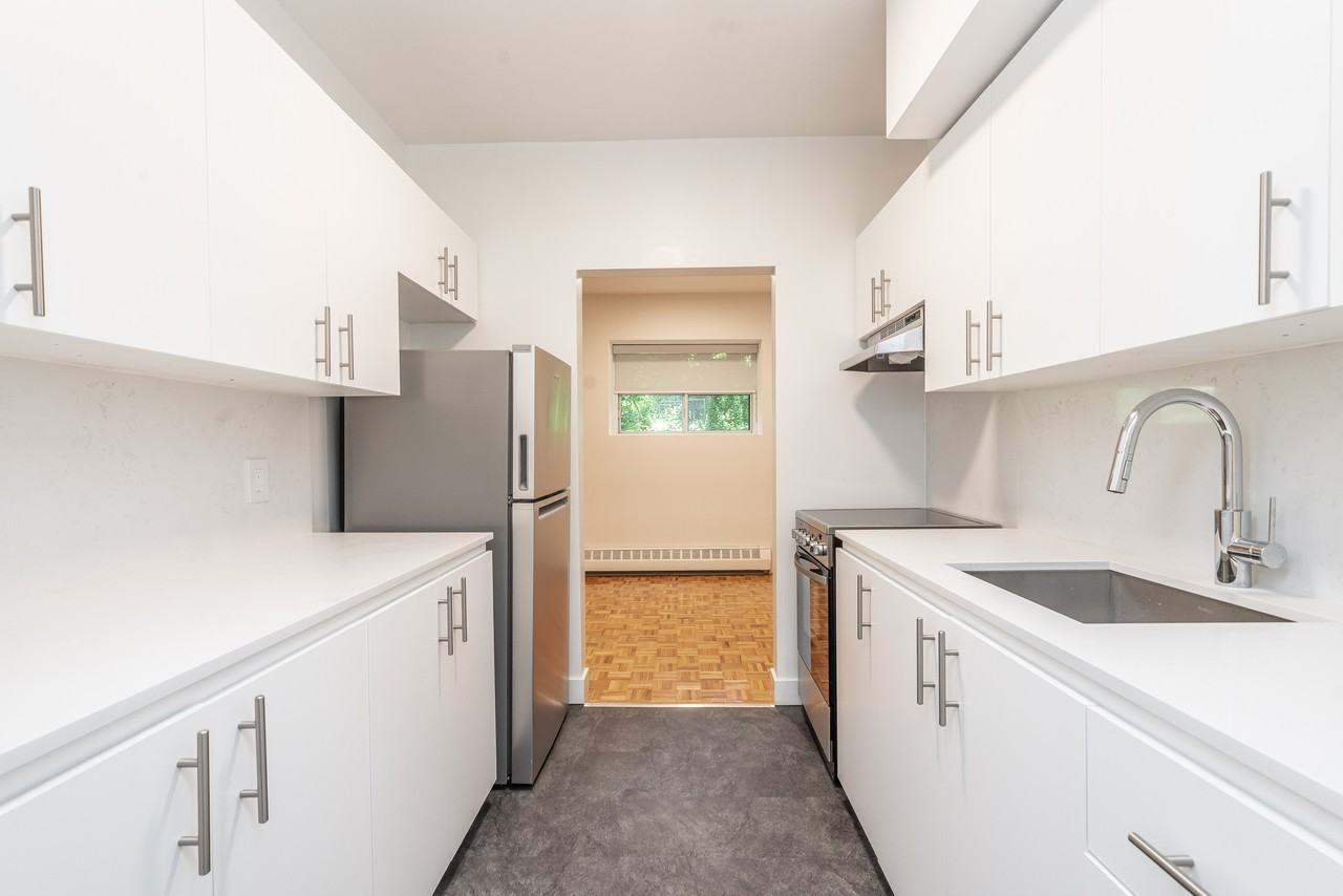 36 Castle Frank Road - Photo 3 of 16