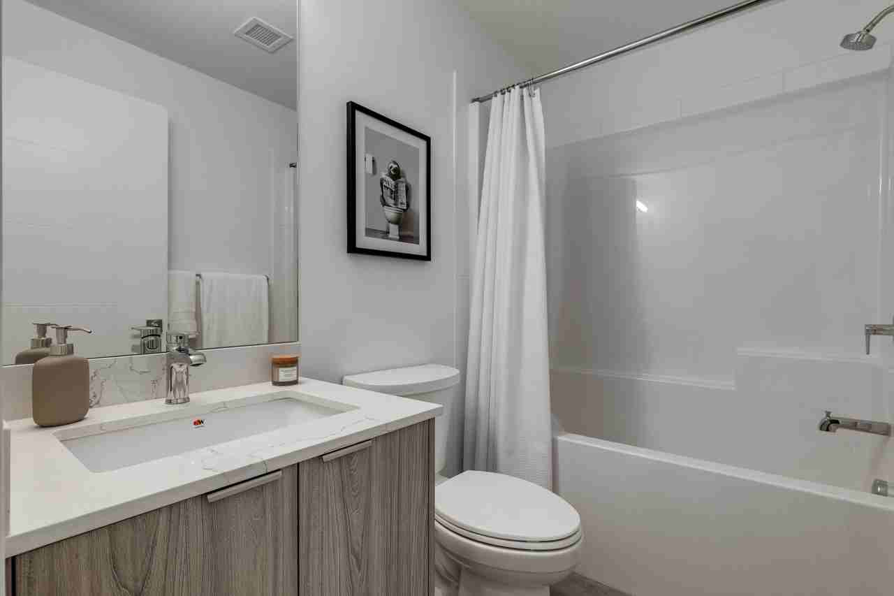 Madison Apartments - Photo 6 of 50