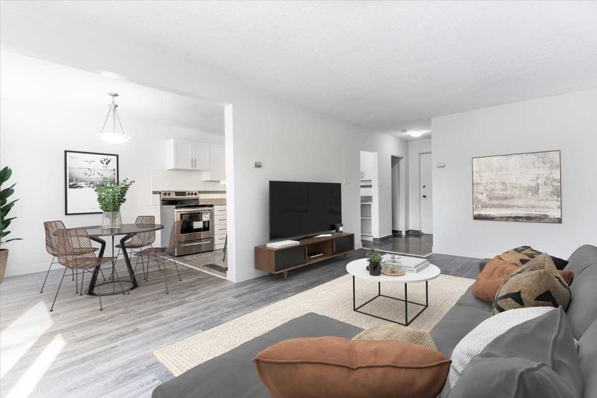 West Park Village Townhomes - Photo 4 of 12