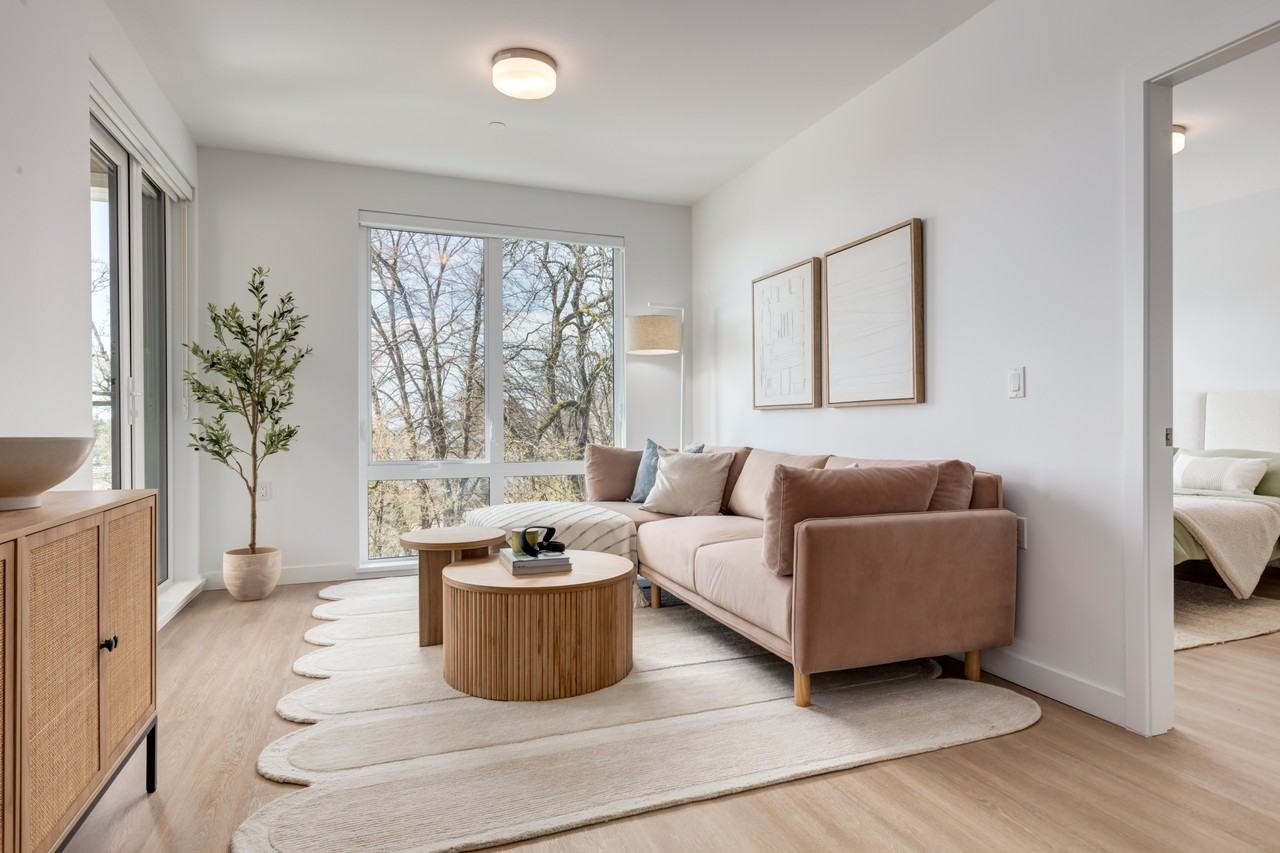 Lonsdale Square Apartments - Photo 6 of 50