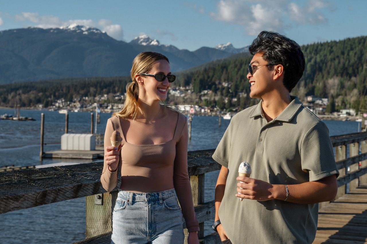 641 Claremont - Photo 6 of 50