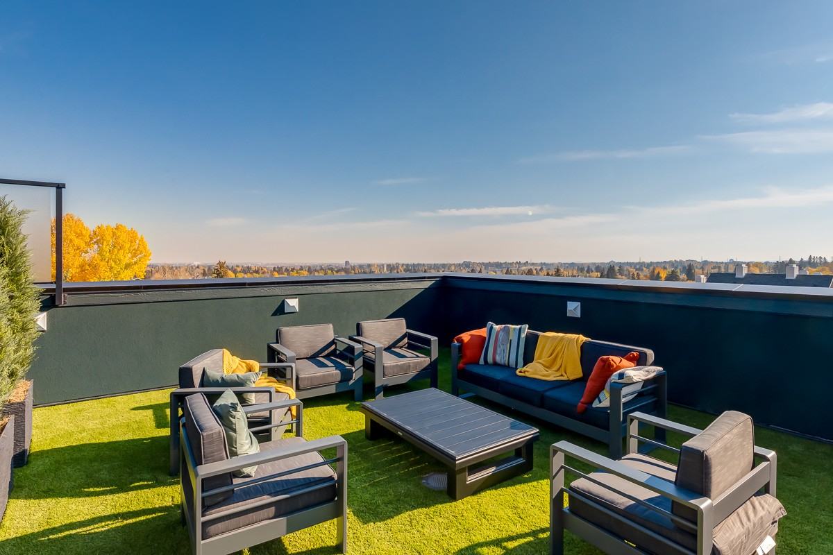 Harrison Marda Loop - Photo 2 of 17